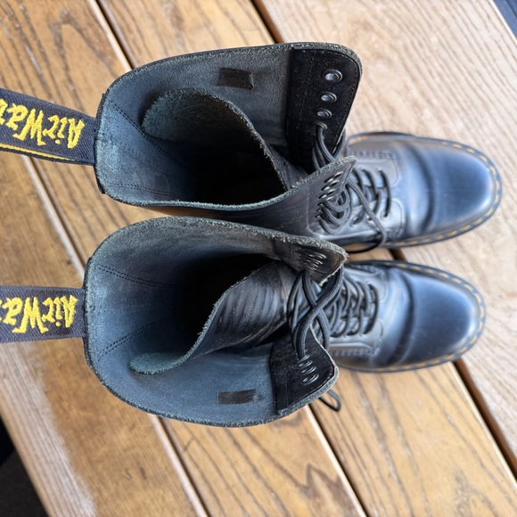 1914 Smooth Leather Tall Black Leather Lace-Up Boots- Dr. Martens US 8M / 9L - Picture 9 of 15